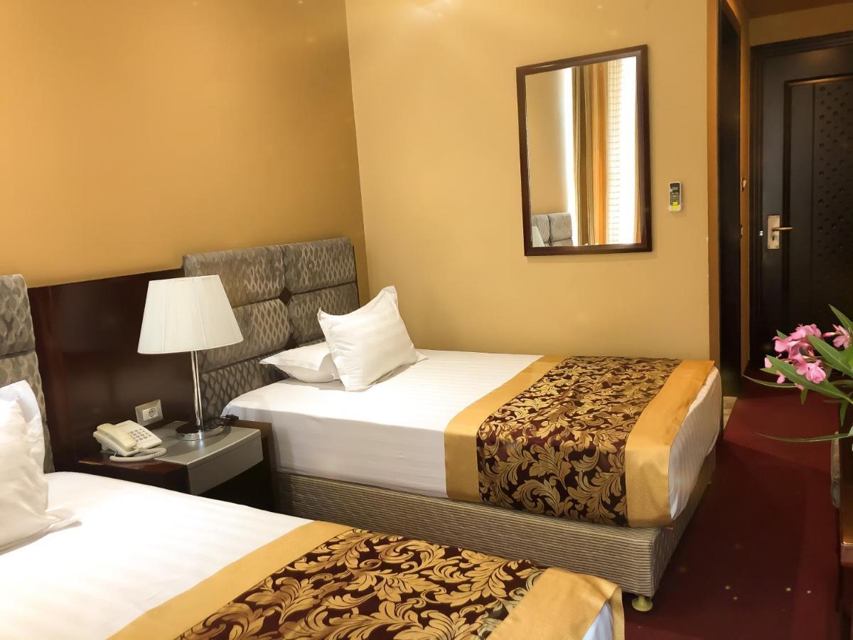Hotel Arifi Shkodër Exteriör bild