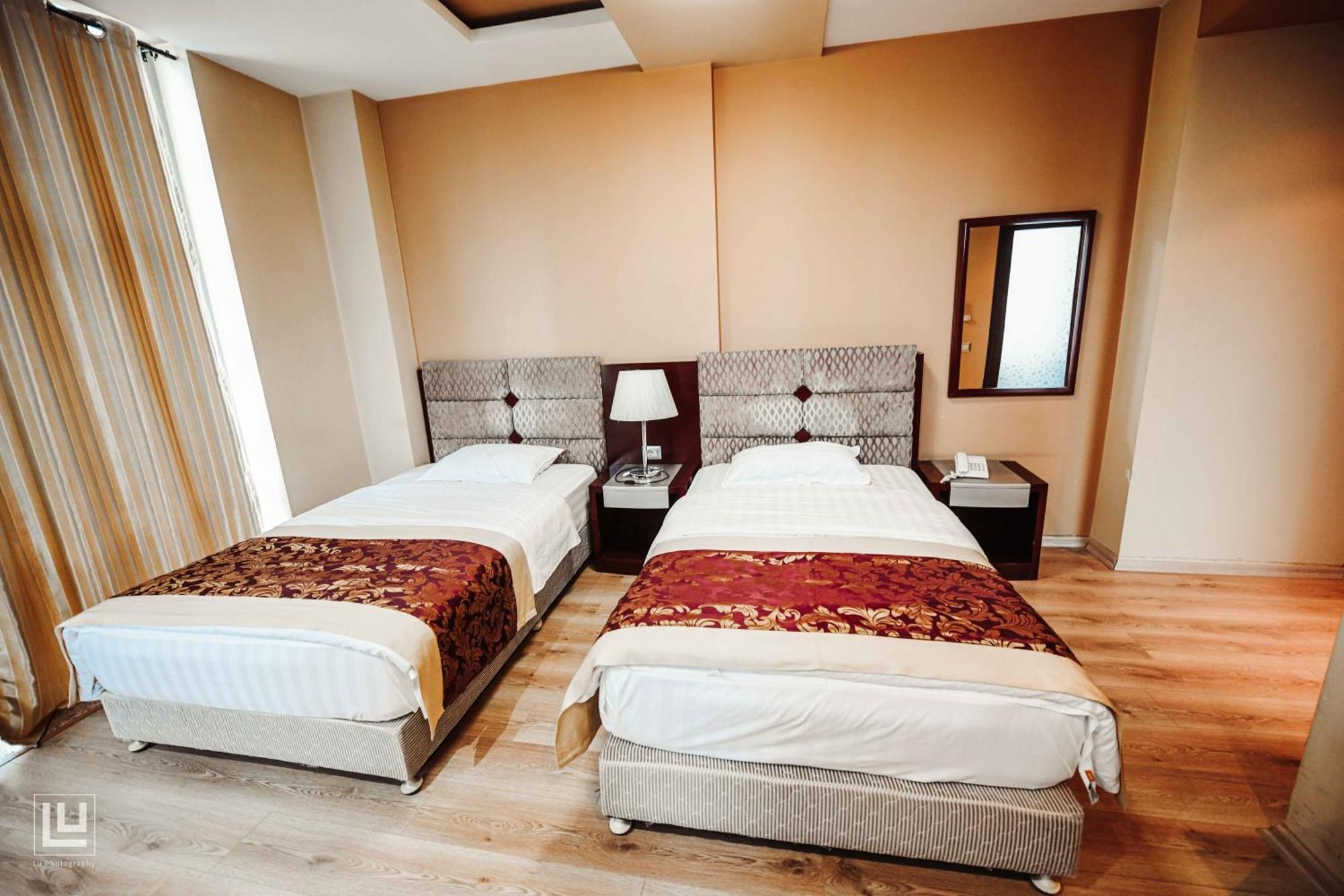 Hotel Arifi Shkodër Exteriör bild