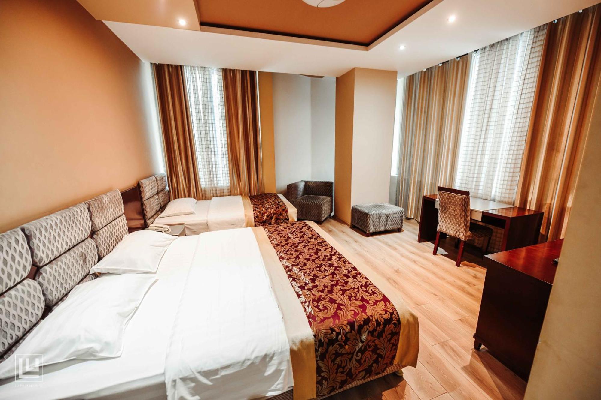 Hotel Arifi Shkodër Exteriör bild