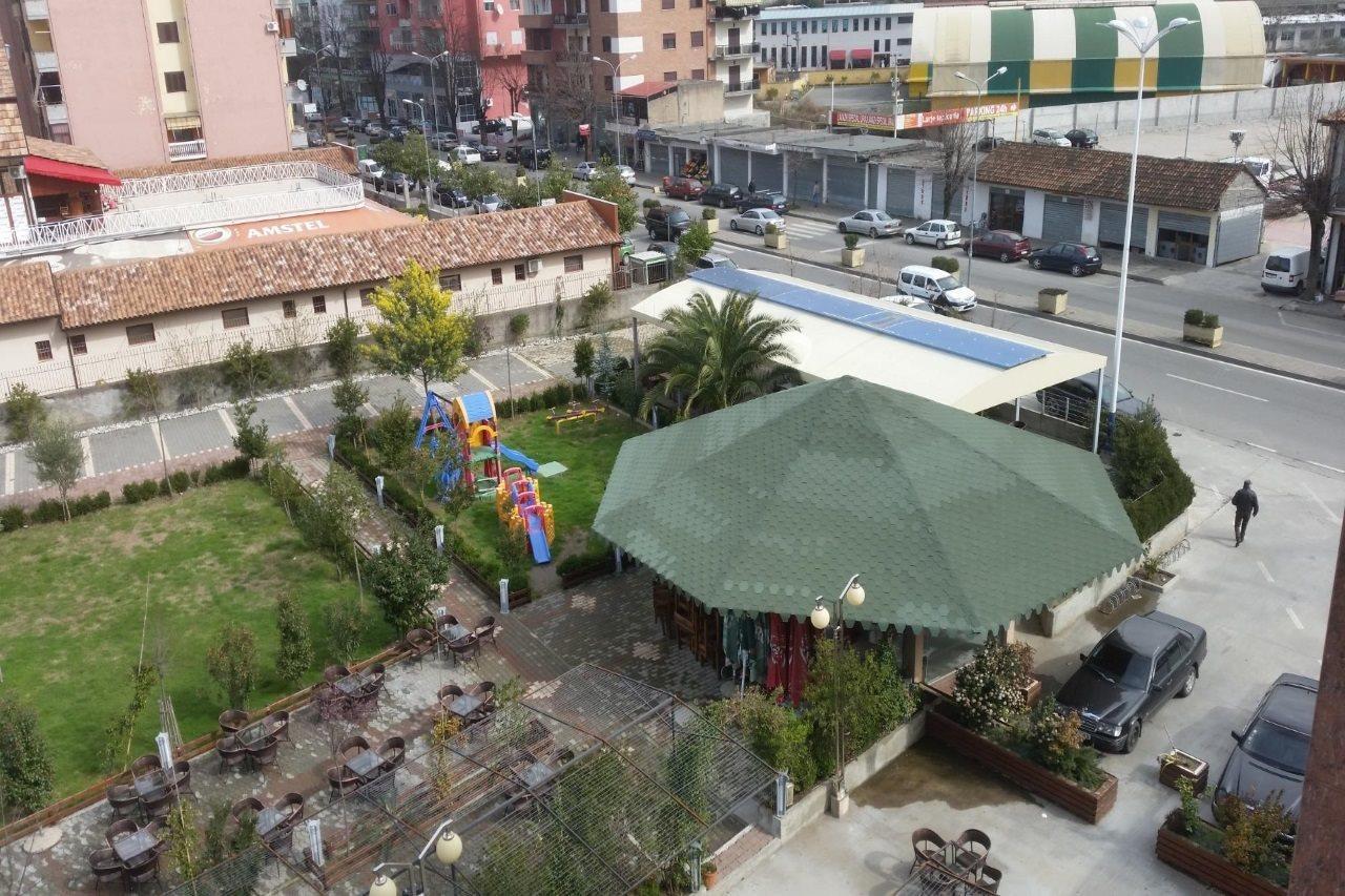 Hotel Arifi Shkodër Exteriör bild